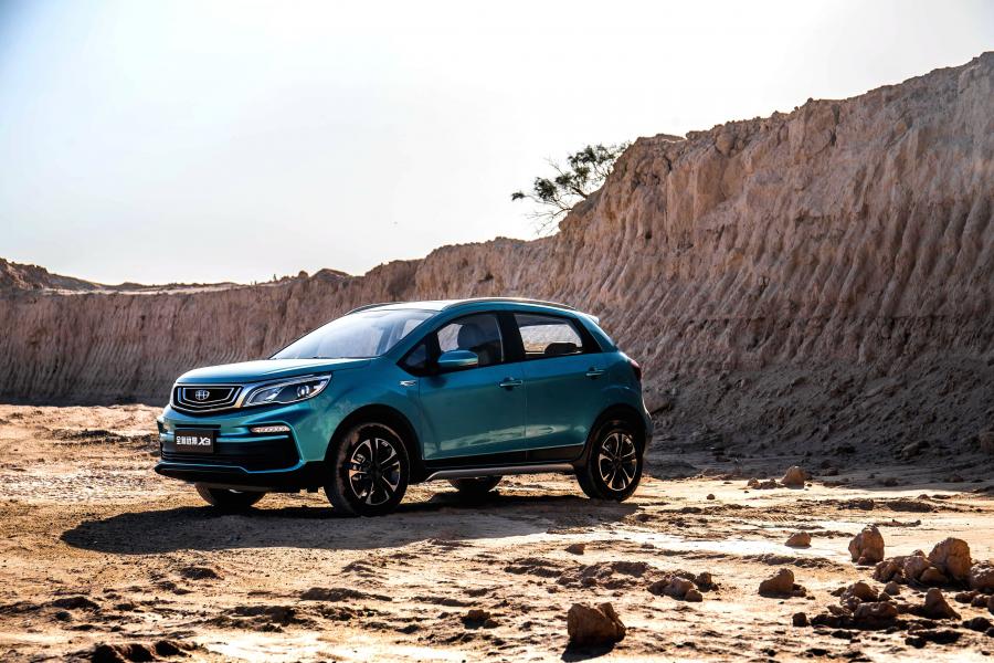  Geely Vision X3 2019 года  (фото 7 из 9)